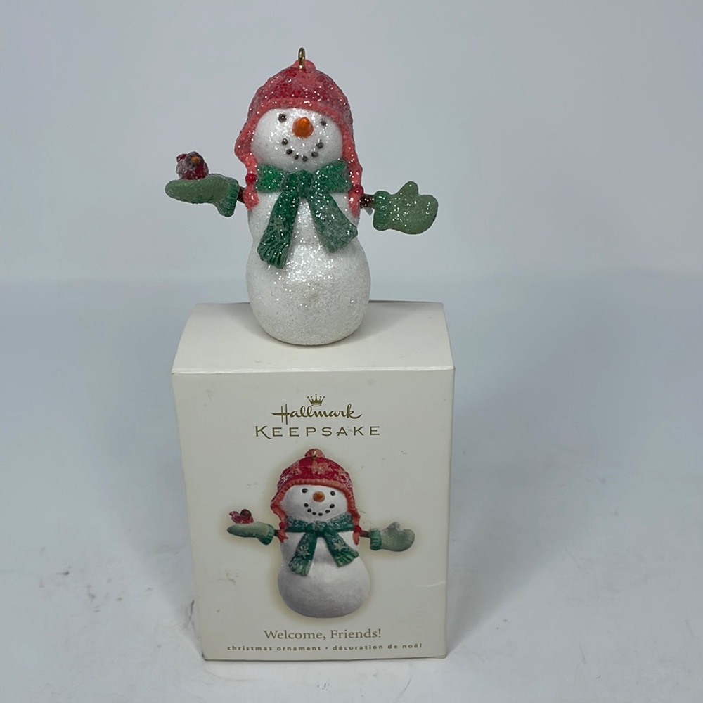 New 2007 “Welcome Friends” Hallmark Keepsake Ornament